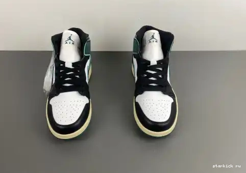 FQ7818-100  SE Jordan MID  1 Air 